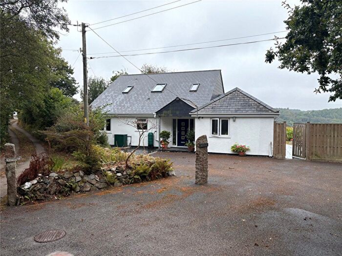 4 Bedroom Bungalow For Sale In Bonallack Lane, Gweek, Helston, Cornwall, TR12