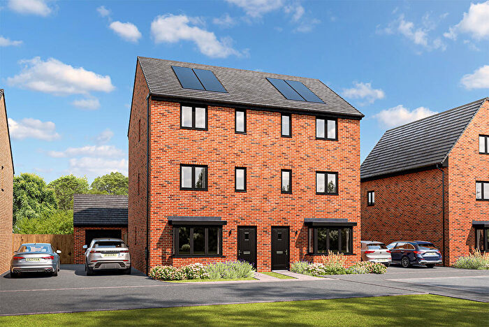 4 Bedroom Semi Detached House For Sale In Stallings Lane, Kingswinford, DY6