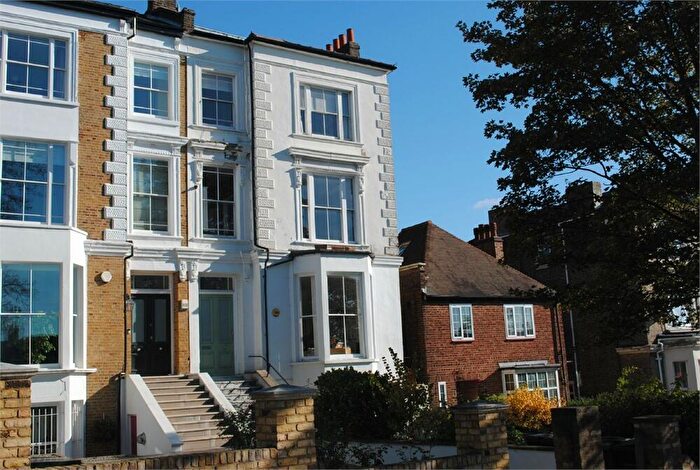 1 Bedroom Flat To Rent In Manor Mount, Forest Hill, SE23