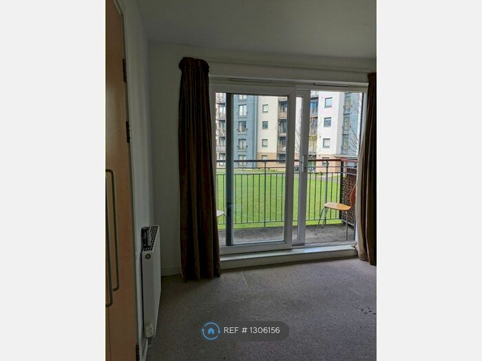 2 Bedroom Flat To Rent In East Pilton Farm Crescent, Edinburgh EH5