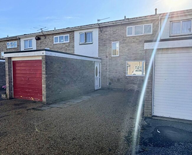 3 Bedroom Terraced House For Sale In Spexhall Way, Lowestoft, NR32