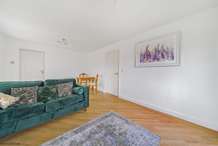 1 Bedroom Cottage To Rent In Church Road, Reading, Arborfield, RG2