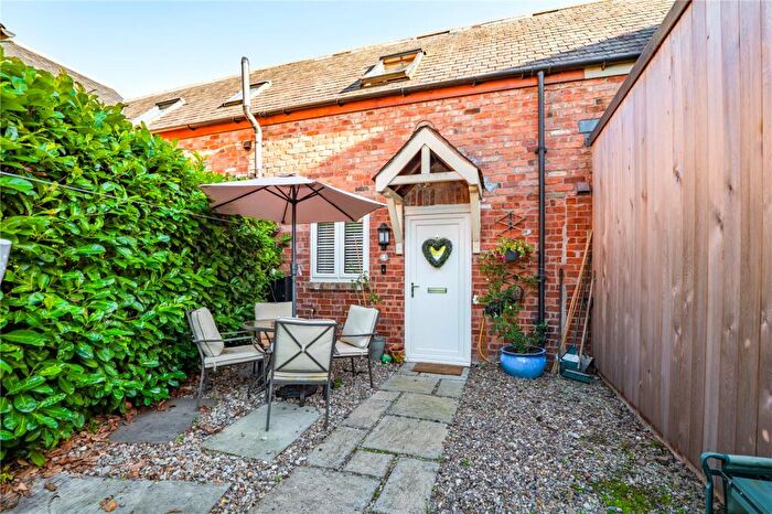 3 Bedroom Barn Conversion For Sale In Cauldwell Road, Sutton-in-Ashfield, Nottinghamshire, NG17