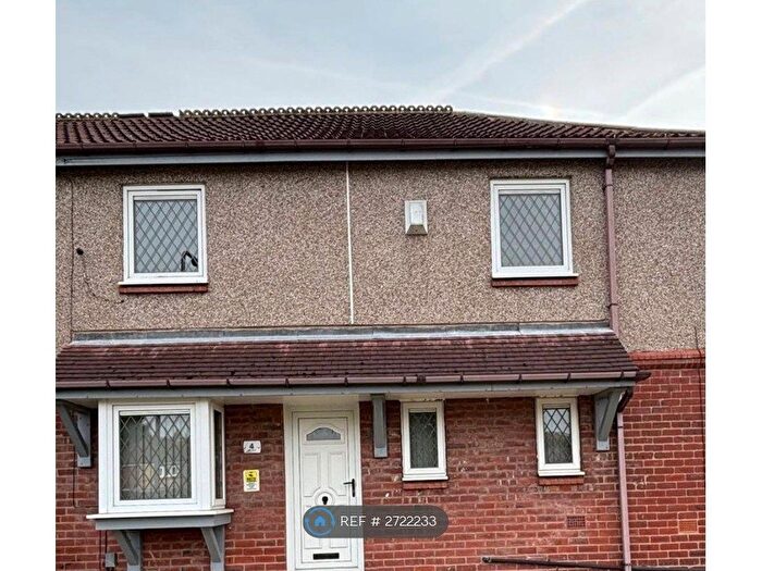 3 Bedroom Semi Detached House To Rent In Priory Road, Barnsley, S71