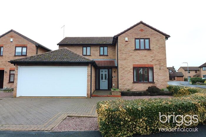 4 Bedroom Detached House For Sale In Chestnut Way, Market Deeping, PE6
