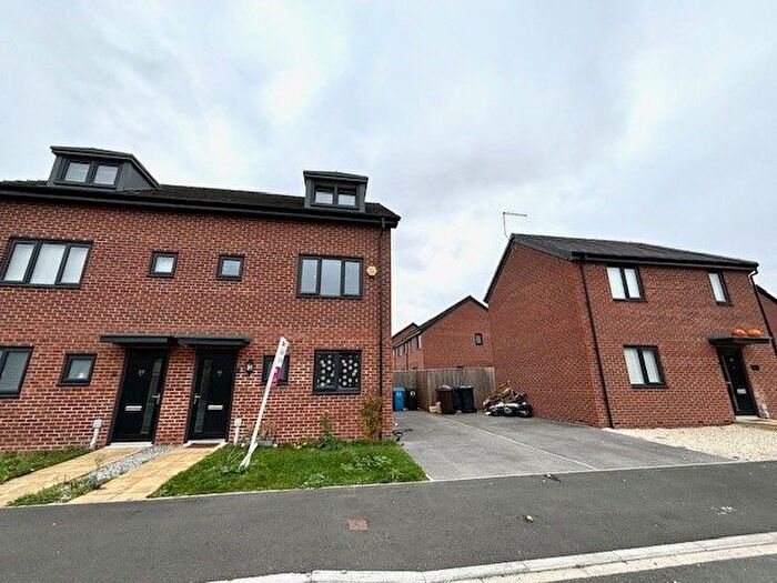 3 Bedroom Property To Rent In Westbrick Avenue, Hull, HU3