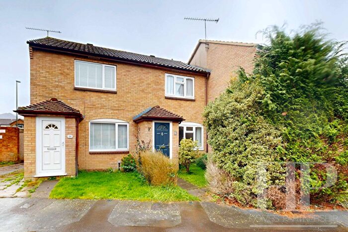 2 Bedroom Terraced House To Rent In Dobson Road, Crawley, RH11