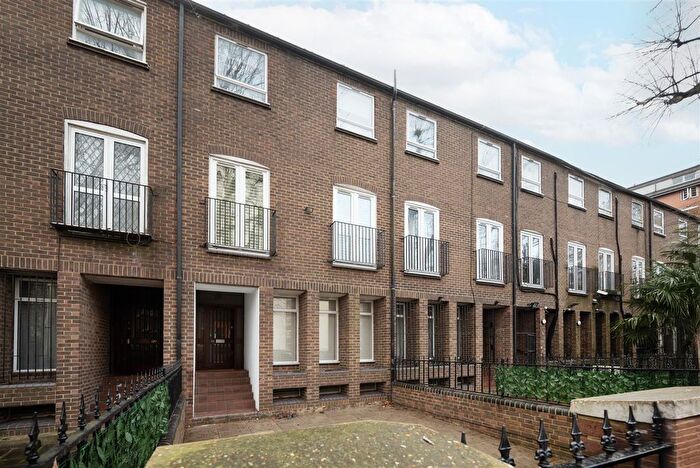 4 Bedroom Terraced House To Rent In Inverness Terrace, Bayswater, W2