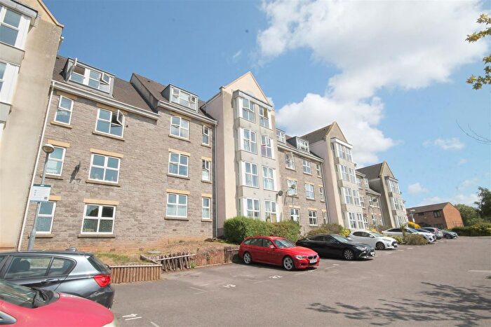 2 Bedroom Flat To Rent In Fishponds Road, Eastville, Bristol, BS5