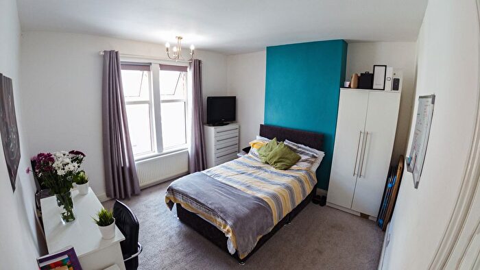 3 Bedroom Terraced House To Rent In Ullswater Street, Leicester, LE2