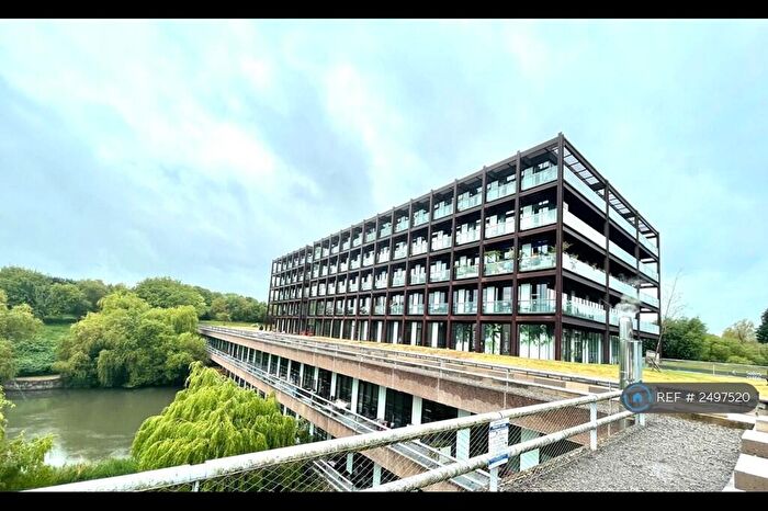 1 Bedroom Flat To Rent In Lake Shore, Bristol, BS13