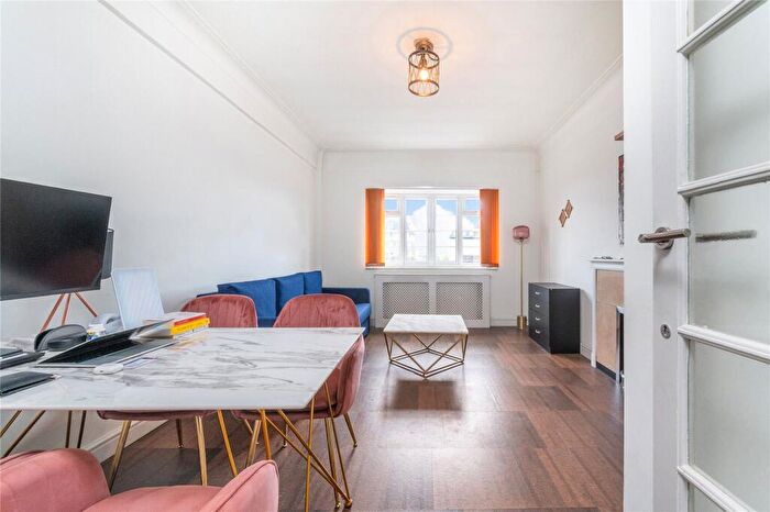 1 Bedroom Flat To Rent In Regency Lodge, Adelaide Road, NW3