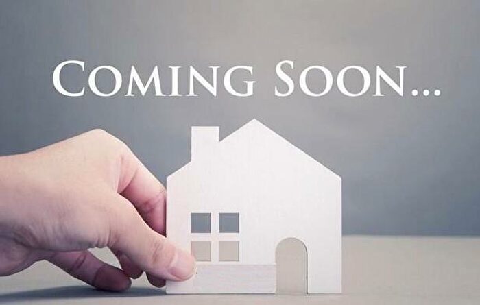 2 Bedroom Town House To Rent In Redwood Close, Desborough, Kettering, NN14