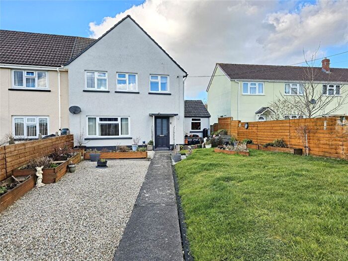 3 Bedroom End Terrace House For Sale In Calvesford Road, Torrington, Devon, EX38