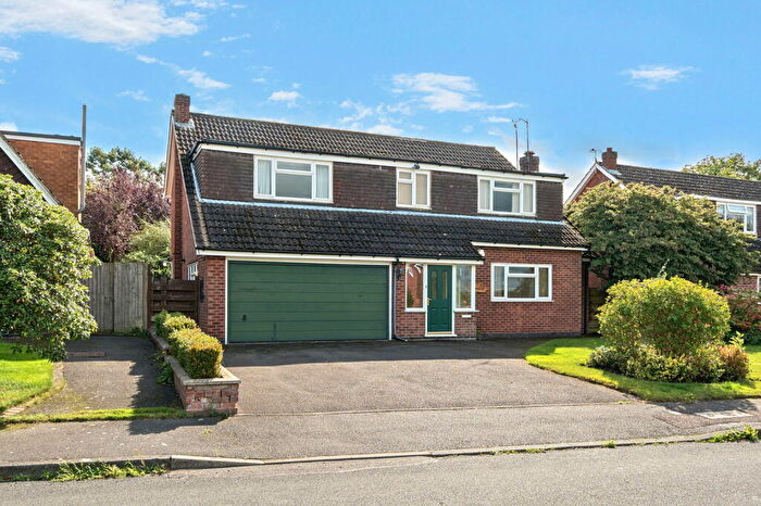 4 Bedroom Detached House For Sale In Salters Hill Drive, Thorpe Satchville, Melton Mowbray, LE14