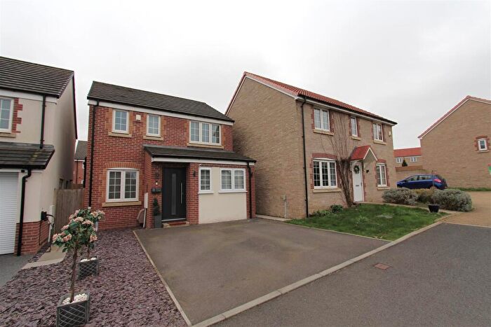 3 Bedroom Detached House For Sale In Hestia Close, Keynsham, Bristol, BS31