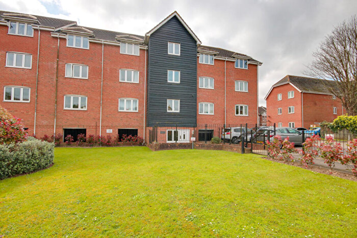 2 Bedroom Flat For Sale In St Denys! No Forward Chain! Long Lease!, SO17