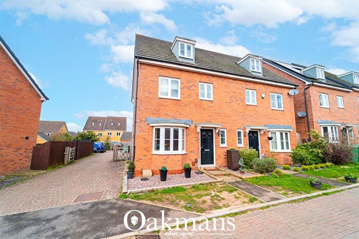 4 Bedroom Semi Detached House For Sale In Gretton Close, Redditch, Worcestershire, B97