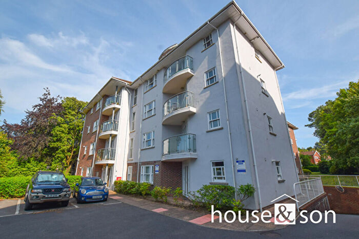2 Bedroom Apartment For Sale In East Cliff Manor, Christchurch Road, East Cliff, Bournemouth, BH1