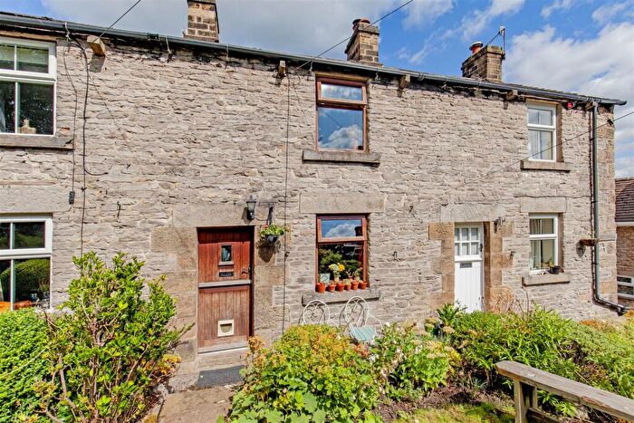 1 Bedroom Terraced House For Sale In Hugh Lane, Bradwell, Hope Valley, S33