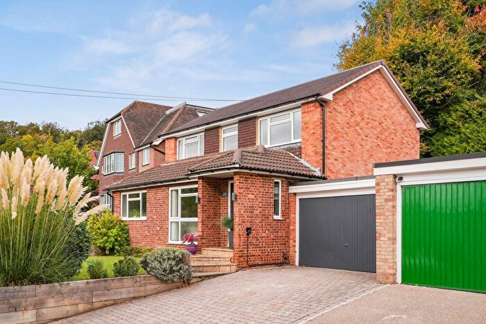 4 Bedroom Detached House For Sale In Carlton Road, Reigate, RH2