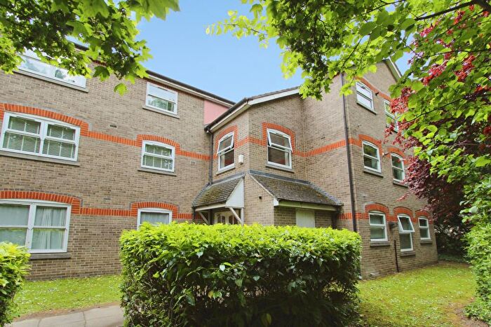 1 Bedroom Flat For Sale In London Road, Reading, RG1