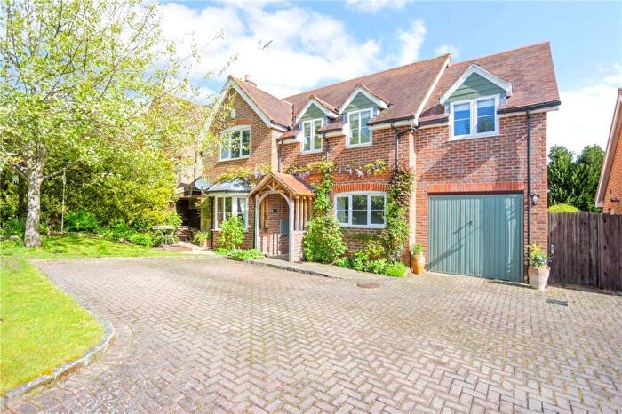 5 Bedroom Detached House For Sale In Woodfield Close, Wash Water, Newbury, Berkshire, RG20