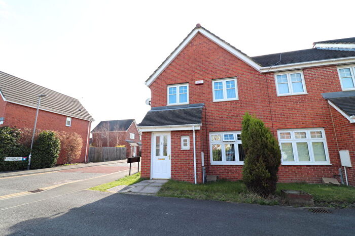 3 Bedroom House To Rent In Galloway Road, Pelaw, Gateshead, NE10