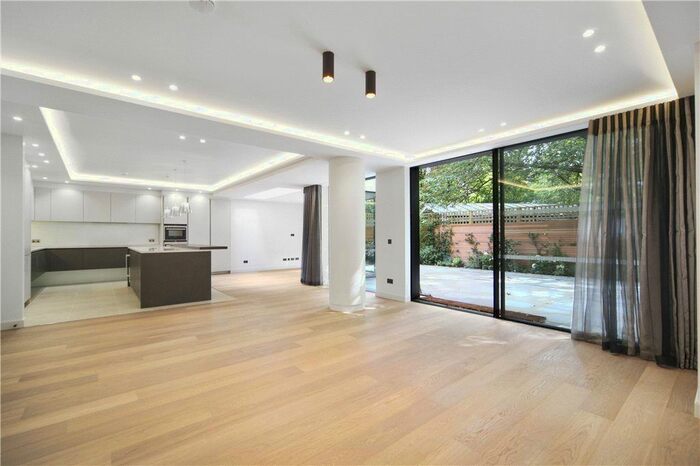 4 Bedroom Detached House To Rent In Princes Gate, London, SW7