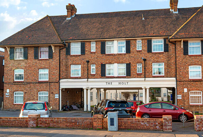 2 Bedroom Apartment For Sale In The Holt, London Road, Morden, SM4