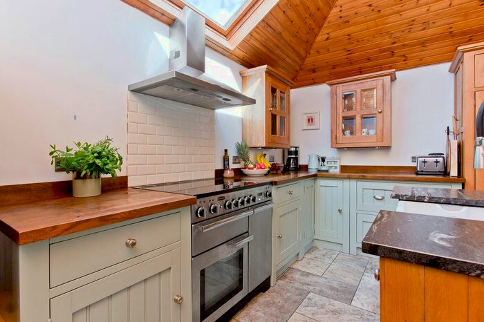 5 Bedroom Detached House For Sale In Kennels Cottage, Wester Balruddery, By Dundee, DD2