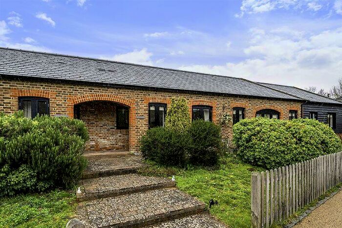 2 Bedroom Semi-Detached House To Rent In Home Farm Place, Merstham Village, RH1