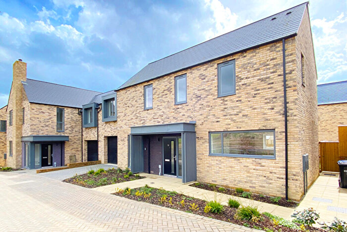 4 Bedroom Semi-Detached House To Rent In Swinsty Close, Harrogate, HG3