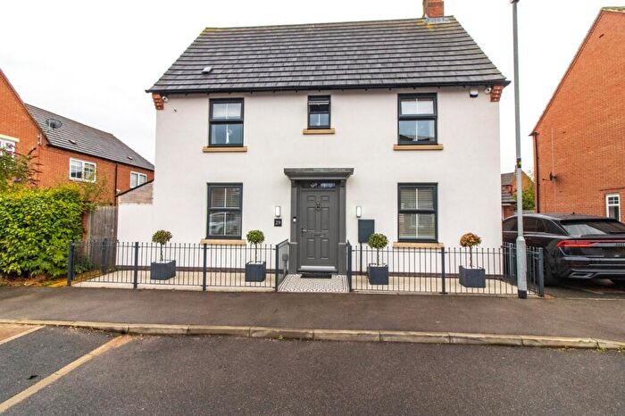 3 Bedroom Detached House For Sale In Cooper Crescent, Whetstone, Leicester, LE8