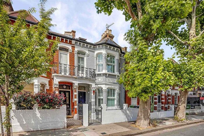 6 Bedroom Terraced House For Sale In Bishops Road, London, SW6
