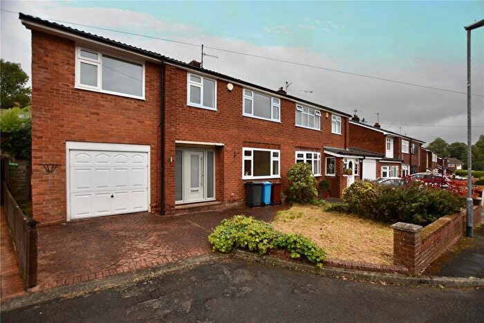 5 Bedroom Semi-Detached House For Sale In Brookfield, High Crompton, Shaw, Oldham, OL2