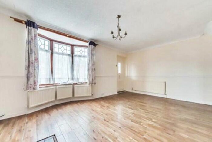 3 Bedroom Terraced House To Rent In Widecombe Road, London, SE9