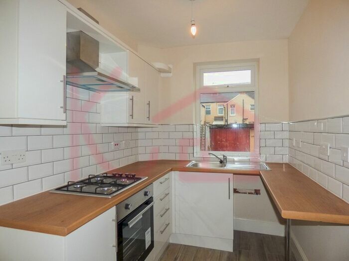 2 Bedroom Terraced House To Rent In Ellerker Ave, Hexthorpe, DN4