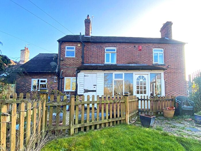 4 Bedroom Link Detached House For Sale In Brick Kiln Bank, Lightmoor, Telford, Shropshire, TF7