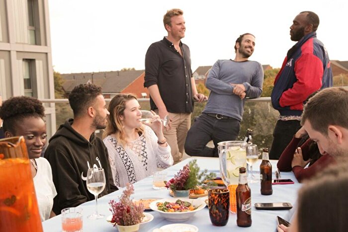 Studio To Rent In Old Oak Lane, London, NW10