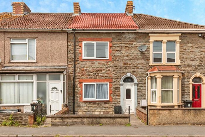2 Bedroom Terraced House To Rent In Hanham Road, Bristol, Gloucestershire, BS15