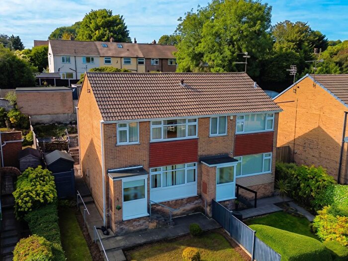 3 Bedroom Semi-Detached House For Sale In Arnold Lane, Gedling, Nottingham, NG4
