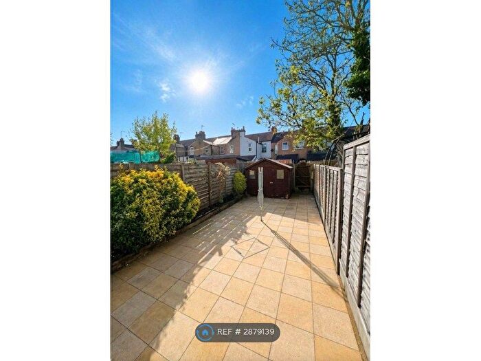 3 Bedroom Terraced House To Rent In Ashburnham Road, Belvedere, DA17