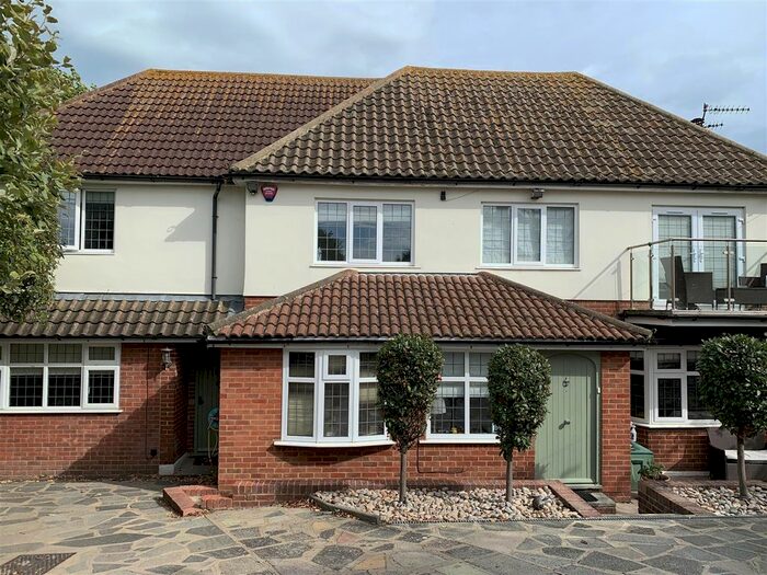 1 Bedroom Flat To Rent In North Foreland Road, Broadstairs, CT10