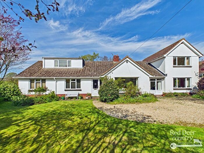 4 Bedroom Detached House For Sale In Church Lane, Bicknoller, Taunton, TA4