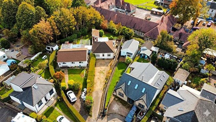 2 Bedroom Detached Bungalow For Sale In Twyniago, Pontarddulais, Swansea, City And County Of Swansea., SA4