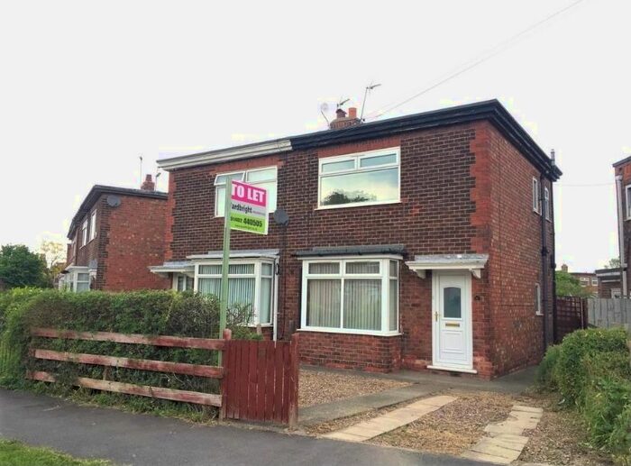 2 Bedroom Semi-Detached House To Rent In Colwall Avenue, Hull HU5
