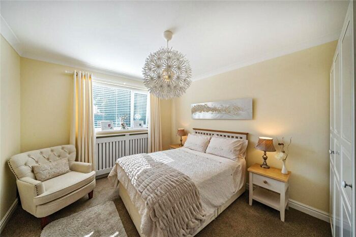 3 Bedroom Bungalow For Sale In Leeds Road, Kippax, Leeds, West Yorkshire, LS25
