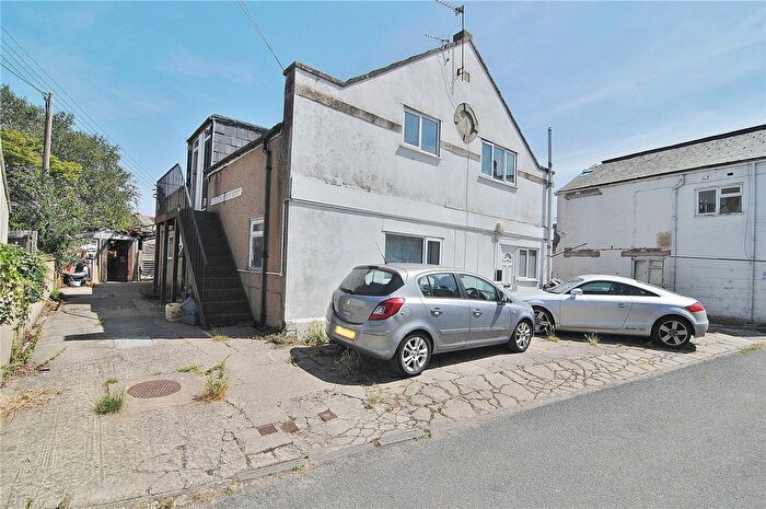1 Bedroom Maisonette For Sale In New Street, Kings Stanley, Stonehouse, Gloucestershire, GL10