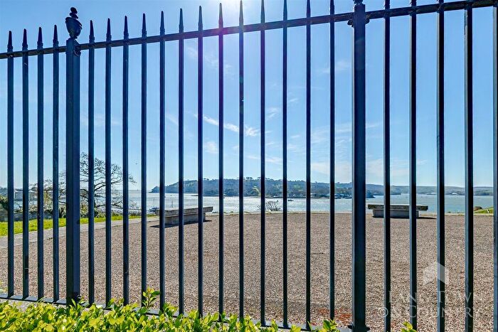 2 Bedroom Flat To Rent In Flagstaff Walk, Mount Wise, Plymouth, PL1